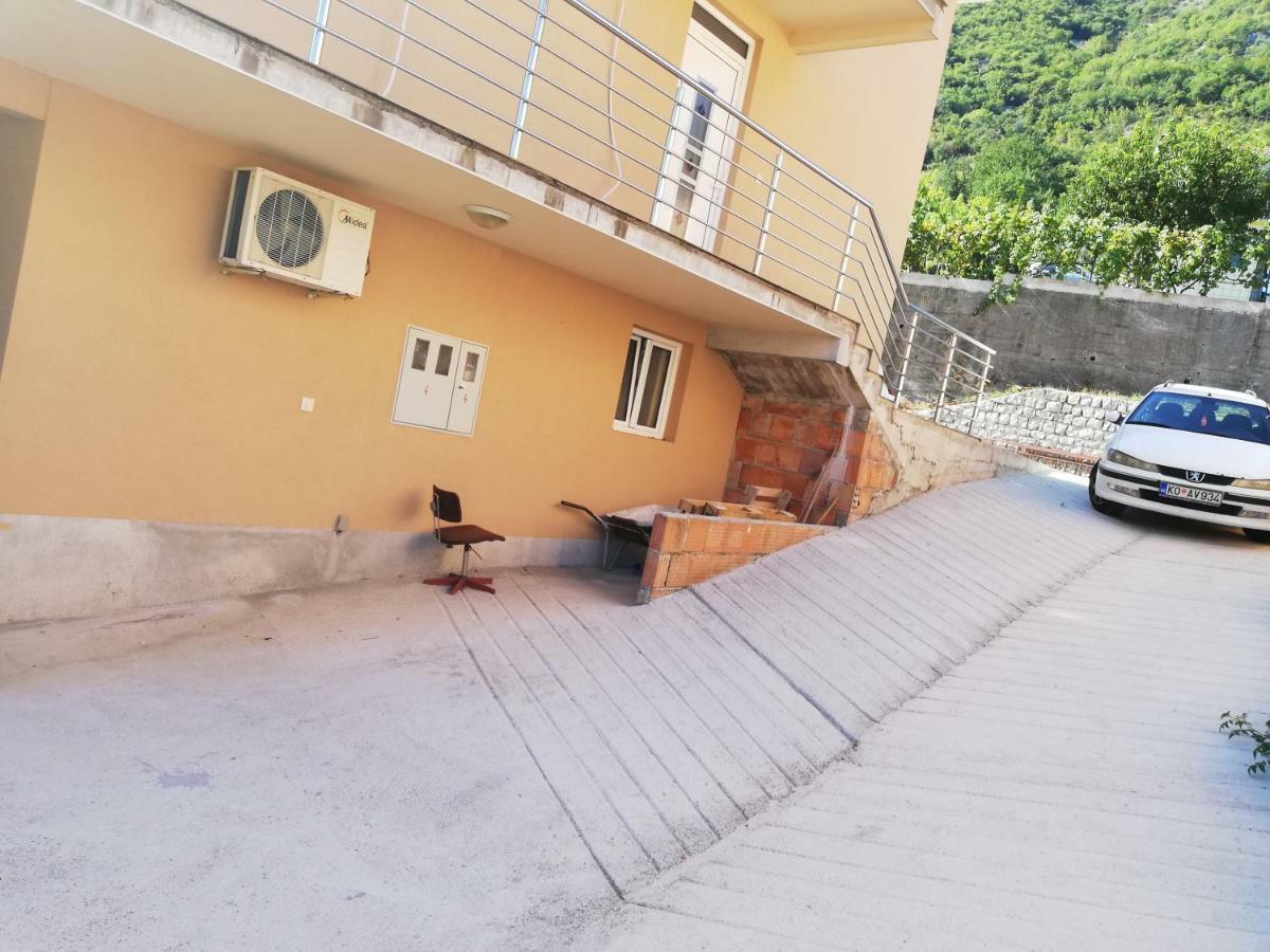 Ruza Apartments Kotor Exterior photo